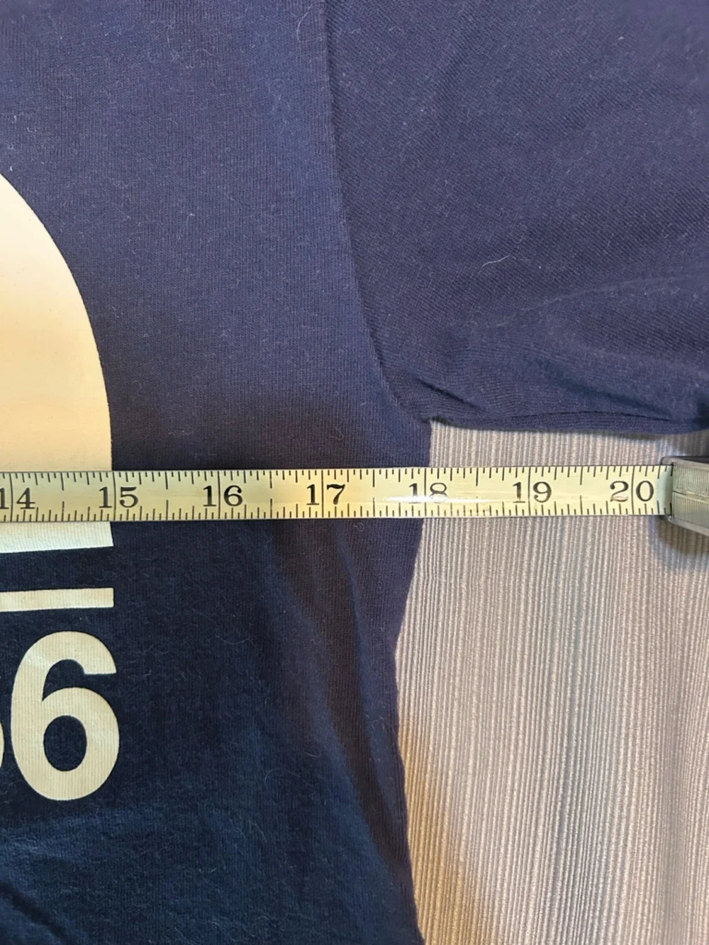 The North Face Navy Short-Sleeve Logo Tee - Picture 10 of 11
